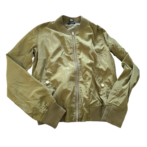 Wet Seal women's size small, lightweight, military green jacket - Picture 1 of 3